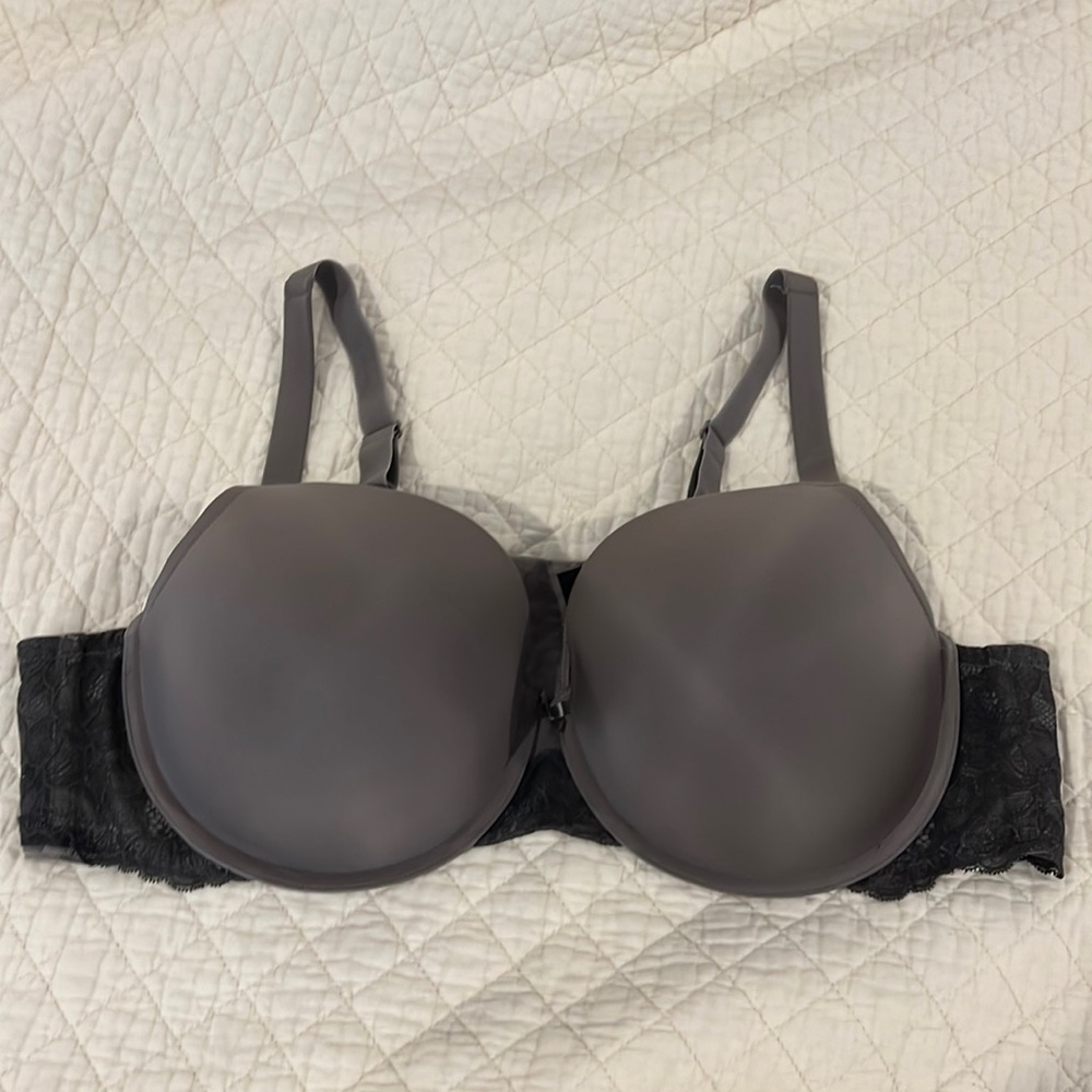Torrid Underwire Bra, Gray Lace,  Sexy T-Shirt Balconette Bra